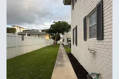 298 SW 6th Street #109, Boca Raton, FL 33432 - Photo 31