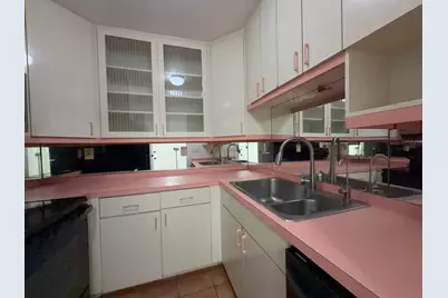 298 SW 6th Street #109, Boca Raton, FL 33432 - Photo 11
