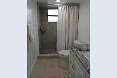 4760 Lucerne Lakes Boulevard W #405, Lake Worth, FL 33467 - Photo 3