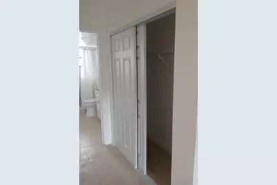 4760 Lucerne Lakes Boulevard W #405, Lake Worth, FL 33467 - Photo 21