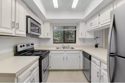 3149 Kingswood Terrace, Boca Raton, FL 33431 - Photo 11