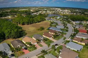 270 SW Lake Forest Way, Port Saint Lucie, FL 34986 - Photo 27