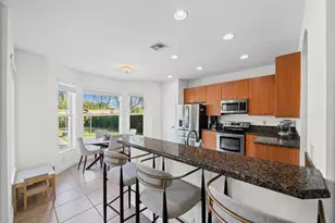 167 Catania Way, Royal Palm Beach, FL 33411 - Photo 9