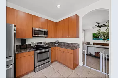 167 Catania Way, Royal Palm Beach, FL 33411 - Photo 11