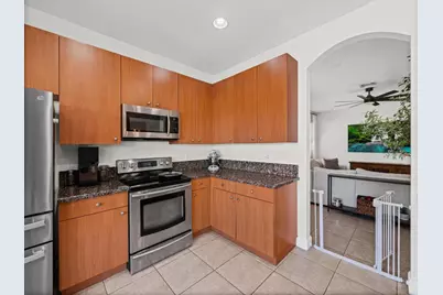 167 Catania Way, Royal Palm Beach, FL 33411 - Photo 11
