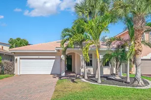 167 Catania Way, Royal Palm Beach, FL 33411 - Photo 3