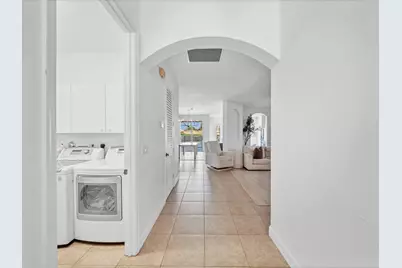 167 Catania Way, Royal Palm Beach, FL 33411 - Photo 7