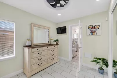 721 NW 36th Street, Oakland Park, FL 33309 - Photo 23