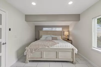 721 NW 36th Street, Oakland Park, FL 33309 - Photo 21