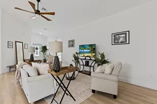 8635 98th Ct, Vero Beach, FL 32967 - Photo 11