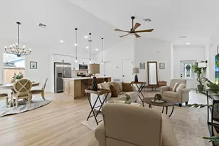 8635 98th Ct, Vero Beach, FL 32967 - Photo 11