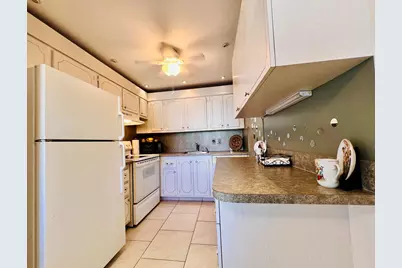 171 Chatham I, West Palm Beach, FL 33417 - Photo 3
