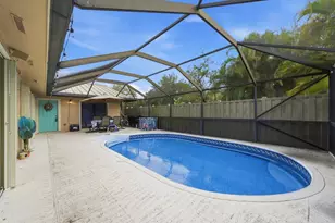 5284 Eagle Lake Dr, Palm Beach Gardens, FL 33418 - Photo 5