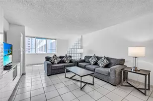5005 Collins Ave, Miami Beach, FL 33140 - Photo 11