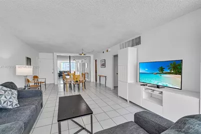 5005 Collins Avenue #616, Miami Beach, FL 33140 - Photo 9