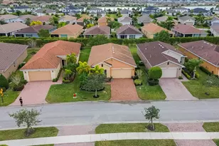 12431 SW Weeping Willow Ave, Port Saint Lucie, FL 34987 - Photo 19