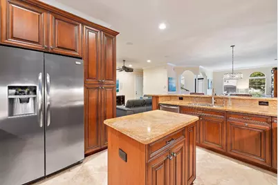 107 Via Poinciana Lane, Boca Raton, FL 33487 - Photo 11