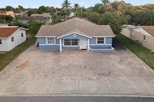 5772 N Haverhill Road N, West Palm Beach, FL 33407 - Photo 3