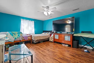 5772 N Haverhill Road N, West Palm Beach, FL 33407 - Photo 23