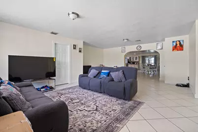 5772 N Haverhill Road N, West Palm Beach, FL 33407 - Photo 31