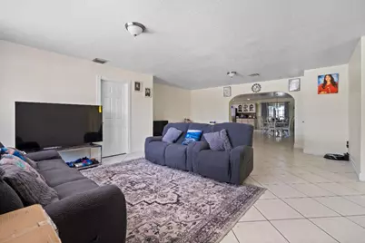 5772 N Haverhill Road N, West Palm Beach, FL 33407 - Photo 35