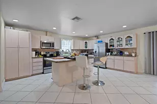 5772 N Haverhill Road N, West Palm Beach, FL 33407 - Photo 19