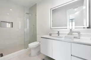 220 Lake Shore Dr, Lake Park, FL 33403 - Photo 13