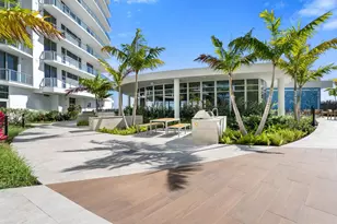 220 Lake Shore Dr, Lake Park, FL 33403 - Photo 17