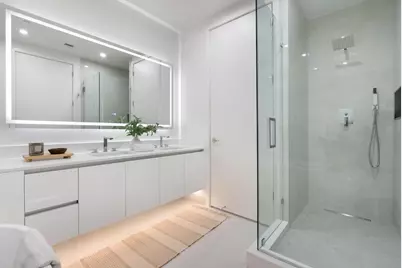 220 Lake Shore Drive #817, Lake Park, FL 33403 - Photo 9