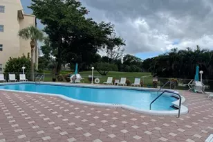 1020 Country Club Dr, Margate, FL 33063 - Photo 47