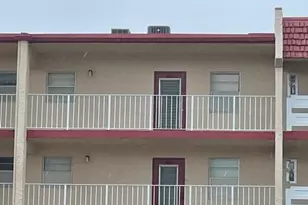 1020 Country Club Dr, Margate, FL 33063 - Photo 3