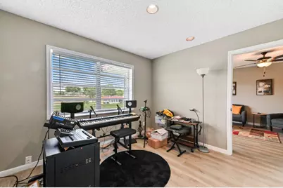 198 Lake Frances Drive, West Palm Beach, FL 33411 - Photo 15