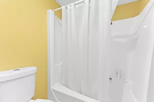 198 Lake Frances Dr, West Palm Beach, FL 33411 - Photo 11