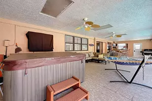 189 NE Caprona Ave, Port Saint Lucie, FL 34983 - Photo 33