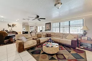 189 NE Caprona Ave, Port Saint Lucie, FL 34983 - Photo 9
