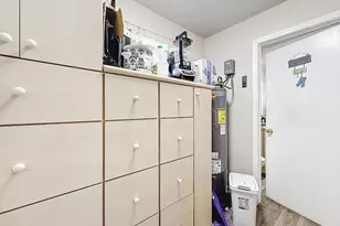 189 NE Caprona Ave, Port Saint Lucie, FL 34983 - Photo 29