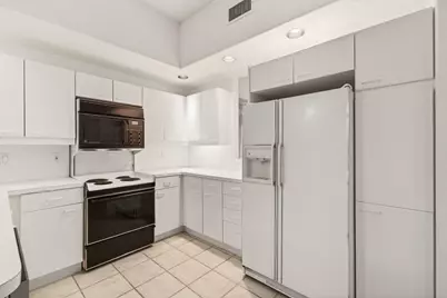 2512 Coco Plum Boulevard #1304, Boca Raton, FL 33496 - Photo 9