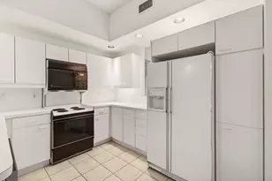 2512 Coco Plum Blvd, Boca Raton, FL 33496 - Photo 9