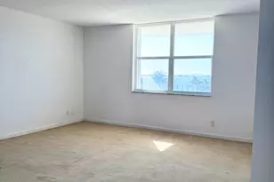 801 Lake Shore Dr, Lake Park, FL 33403 - Photo 7