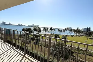 801 Lake Shore Dr, Lake Park, FL 33403 - Photo 11