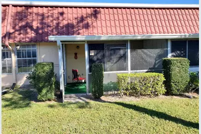 155 Amherst Lane, Lake Worth, FL 33467 - Photo 19