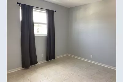 810 Lake Shore Drive #17, Lake Park, FL 33403 - Photo 7