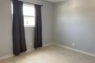 810 Lake Shore Dr, Lake Park, FL 33403 - Photo 7