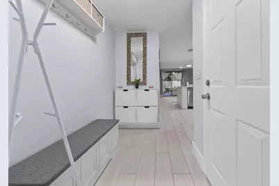 866 E Jeffery Street, Boca Raton, FL 33487 - Photo 9