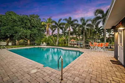 1404 Alpha Court S, West Palm Beach, FL 33406 - Photo 7