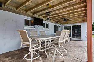 1404 Alpha Ct S, West Palm Beach, FL 33406 - Photo 31