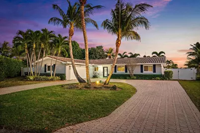 1404 Alpha Court S, Lake Clarke Shores, FL 33406 - Photo 11