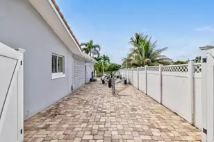 1404 Alpha Ct S, West Palm Beach, FL 33406 - Photo 45