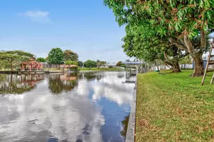 1404 Alpha Ct S, West Palm Beach, FL 33406 - Photo 41