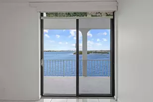 2155 Ibis Isle Rd, Palm Beach, FL 33480 - Photo 31